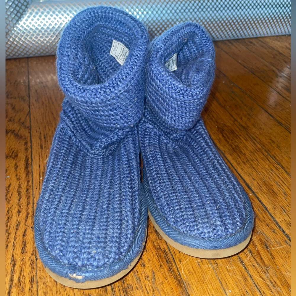 Vintage Ugg Crochet Boots Size 6